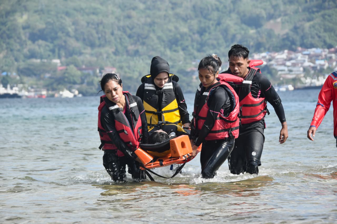 Kodaeral IX Fasilitasi Latihan Evaluasi Medis Di Laut 