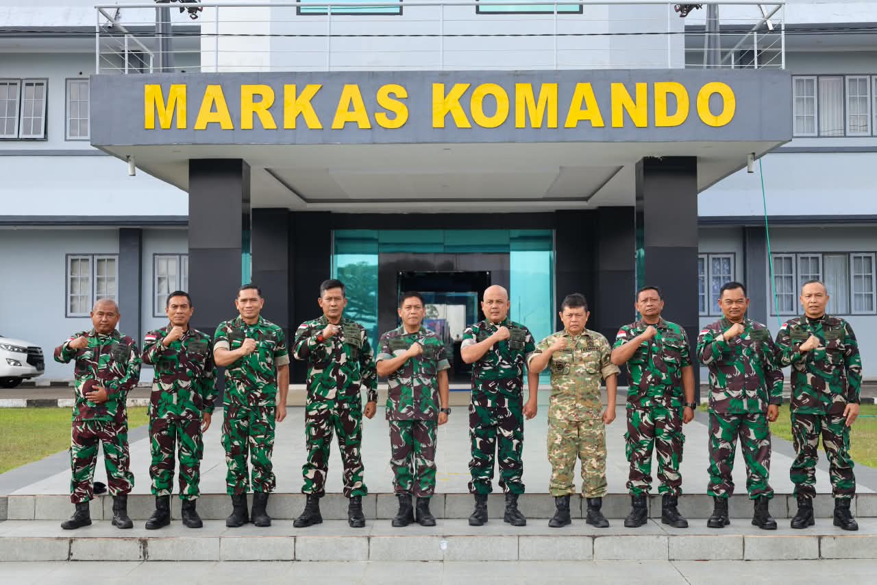 Kodaeral IX Terima Tim Itjen Kemhan RI, Perkuat Pengawasan, 