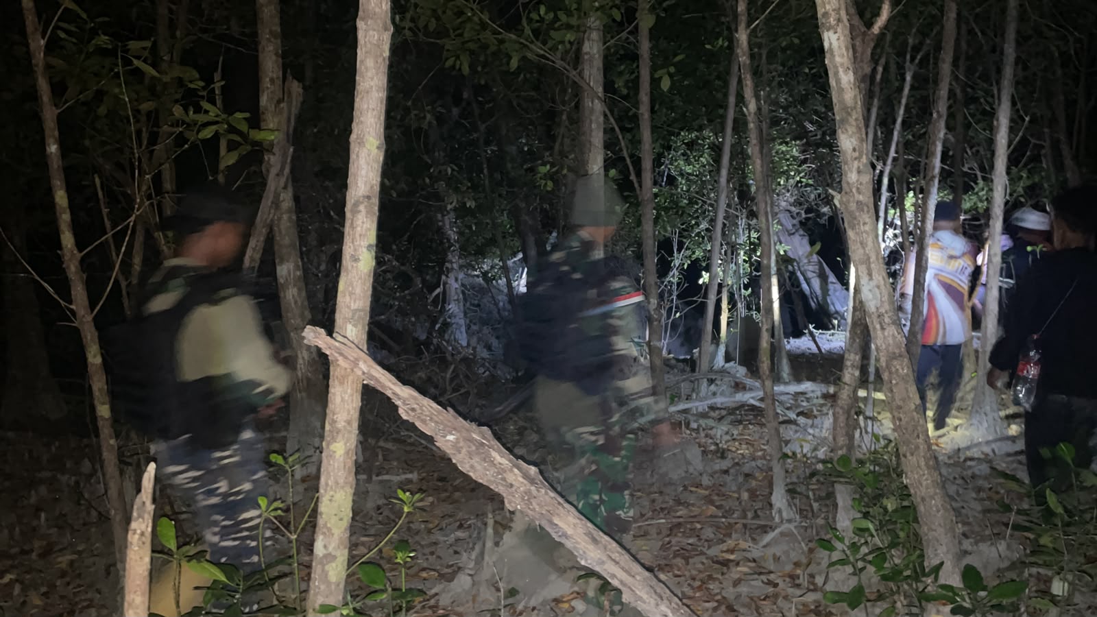 Tim SAR Posal Torasi Temukan ABK KMN Dalam Kondisi Selamat